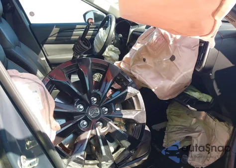 2025 Mazda Cx-50 Hybrid Premium Package z USA, uszkodzony, nr VIN 7MMVAADW2SN133601